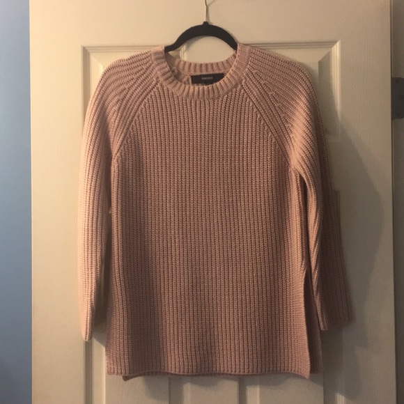 Forever 21 Pink Sweater - Picture 5 of 5
